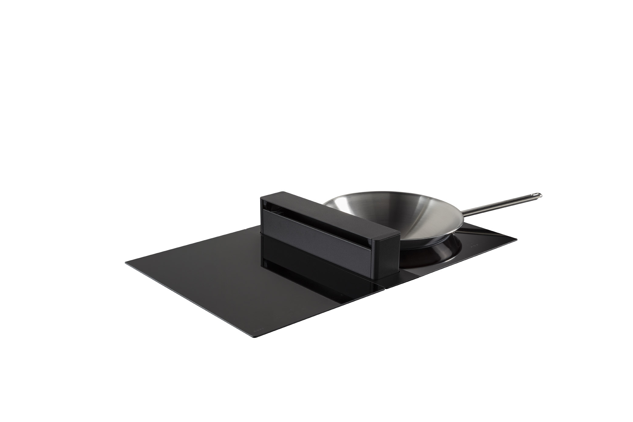 7942400 Caisson insonorisé encastrable 120cm pour plinthe avec monoblock en noir, H 98 mm 7942400 Caisson insonorisé encastrable 120cm pour plinthe avec monoblock en noir, H 98 mm