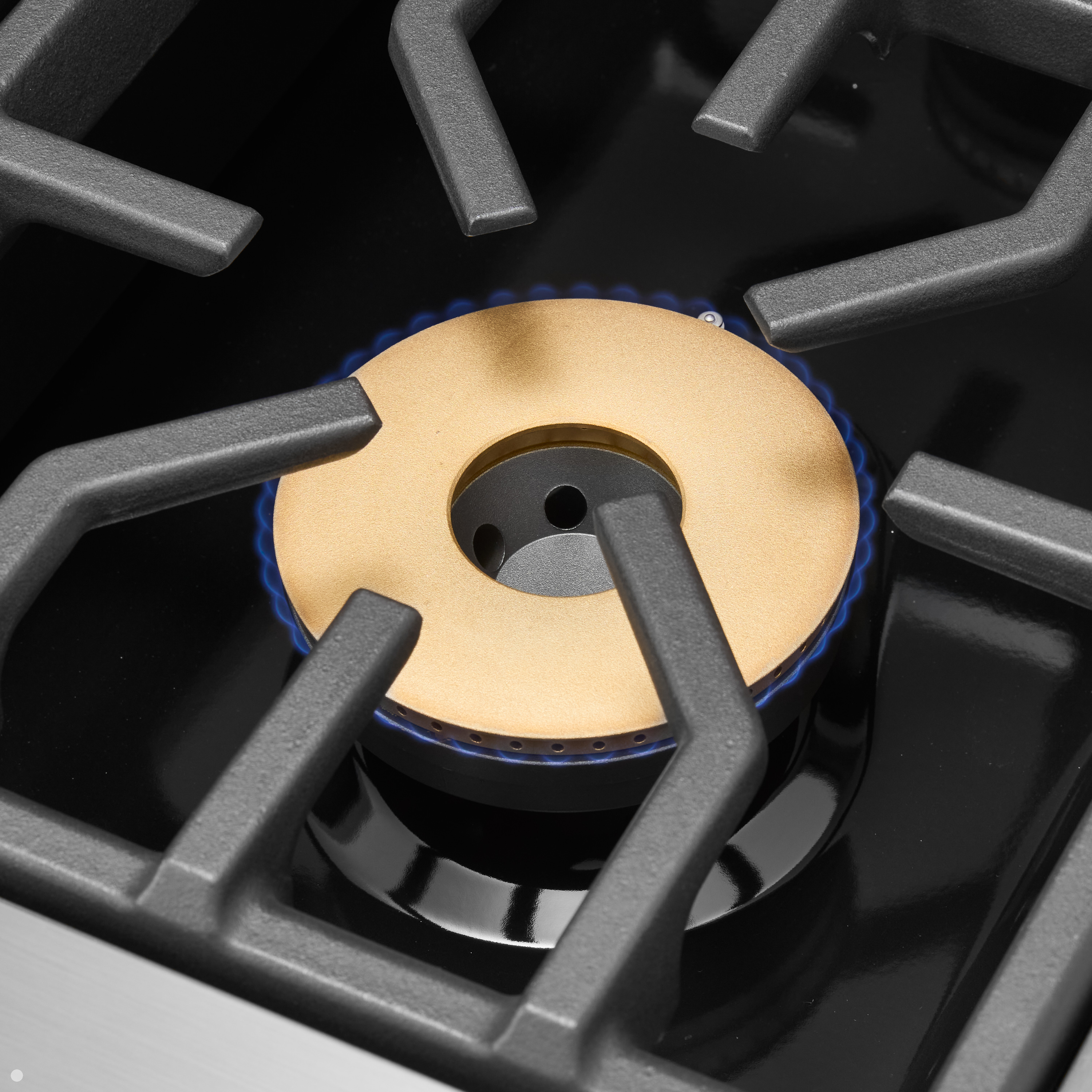 Viking_VGR7_GasRange_Feature_LargeElevationBurner02