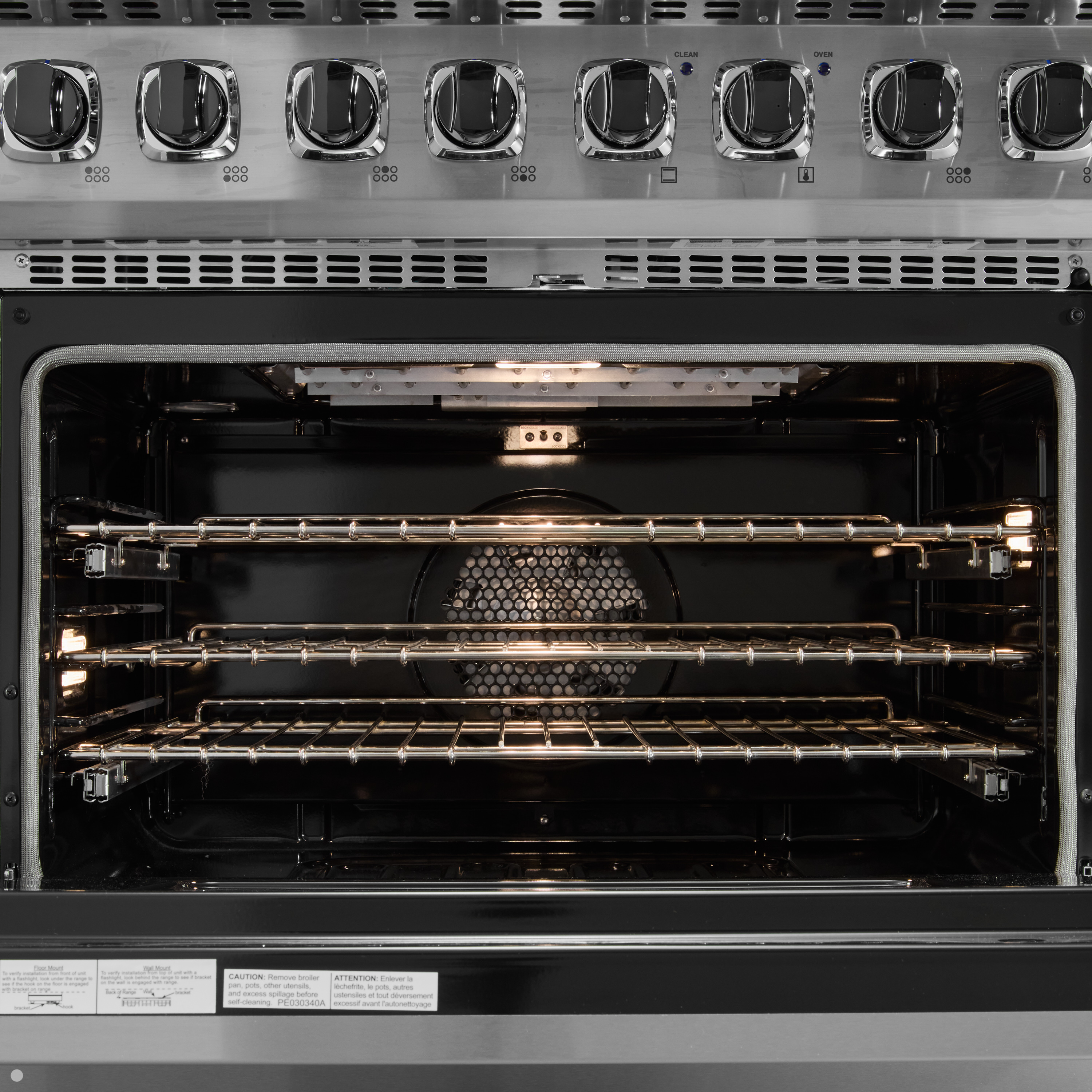 Viking_VIR5_InductionRange_Feature_36ElectricOven01